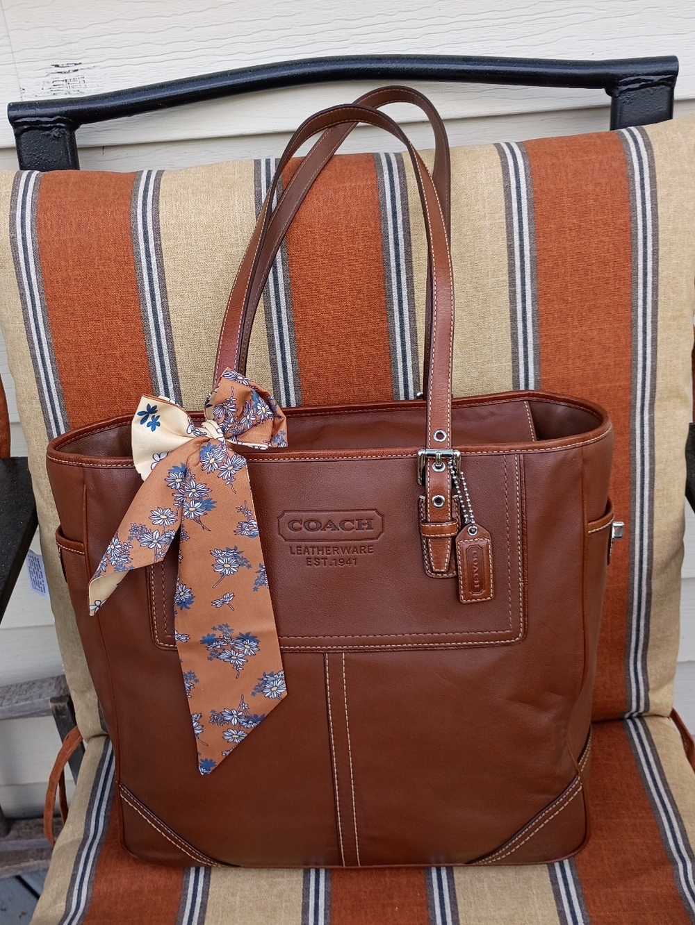 Coach East West  Gallery Leather Tote